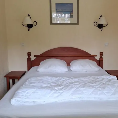 Avec Piscine Et Wifi Sjpp Cize